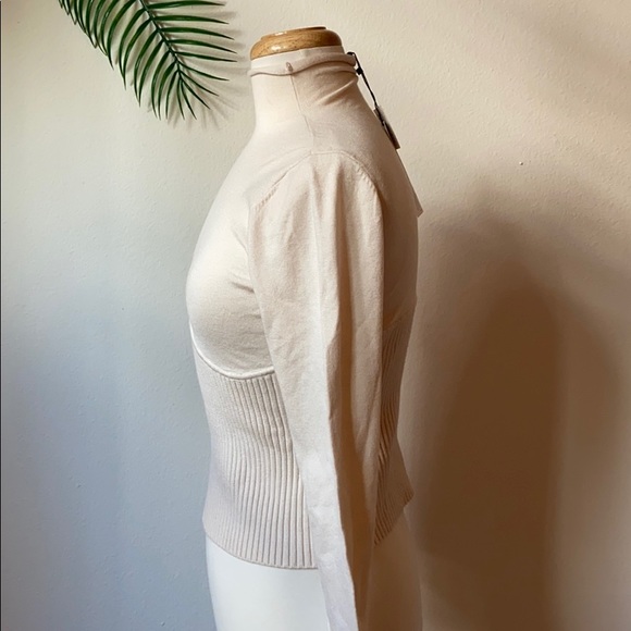 [Zara] cream turtle neck - Picture 3 of 5